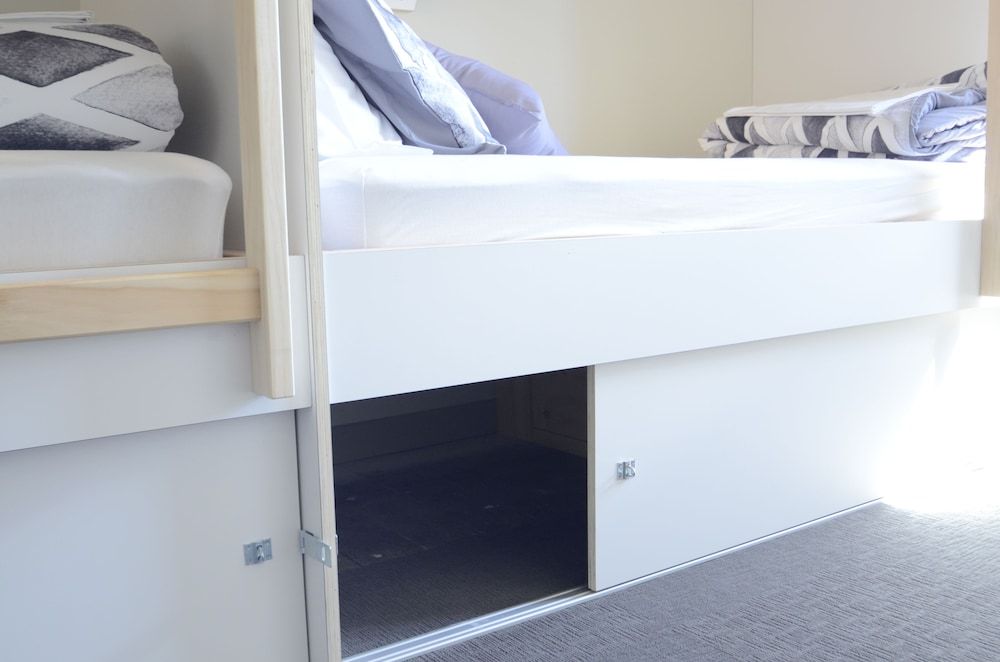 Bridge Backpackers Female Dormitory