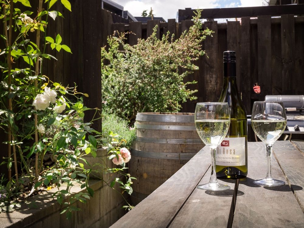 undefined Qubehouse Holiday Homes 8