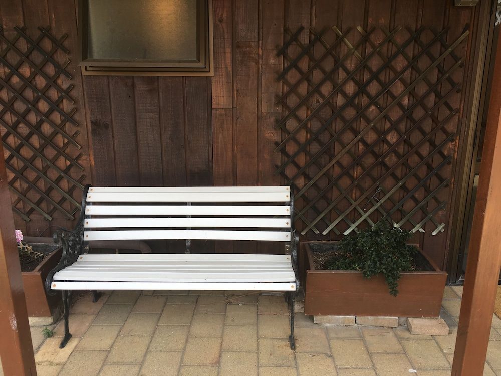 undefined Pure Motel 10