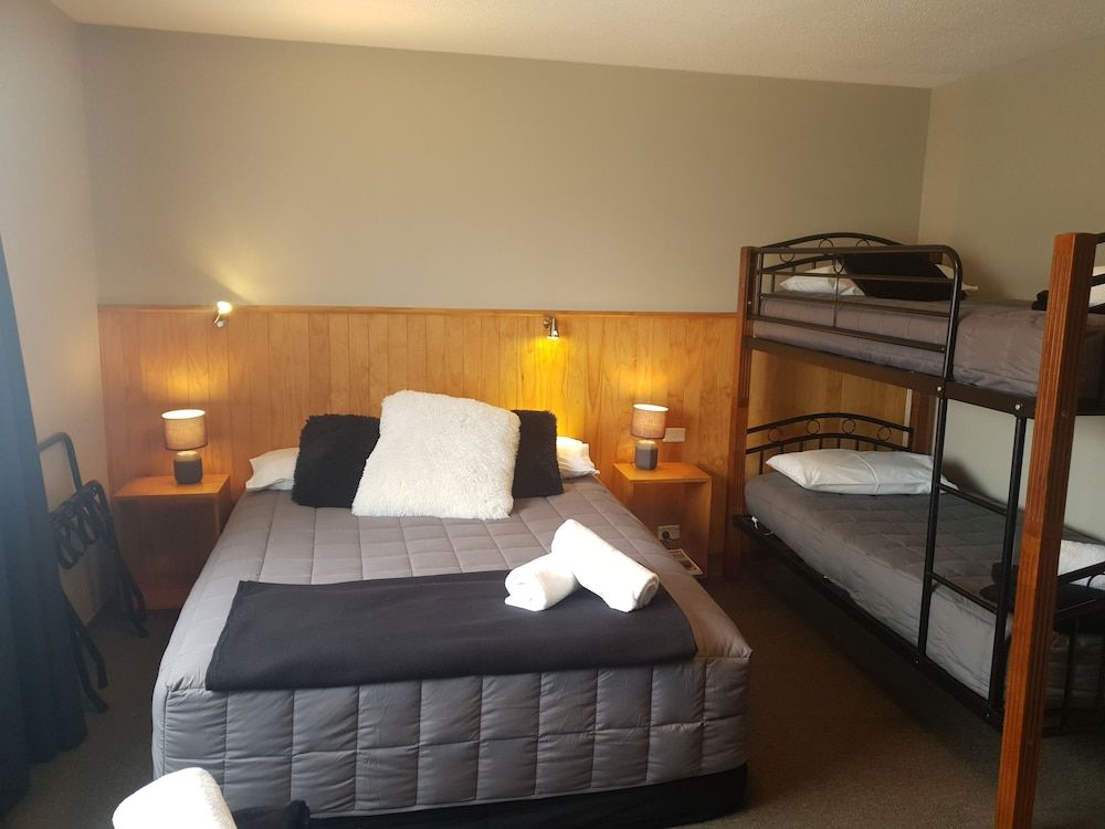 Abisko Lodge Quadruple Room