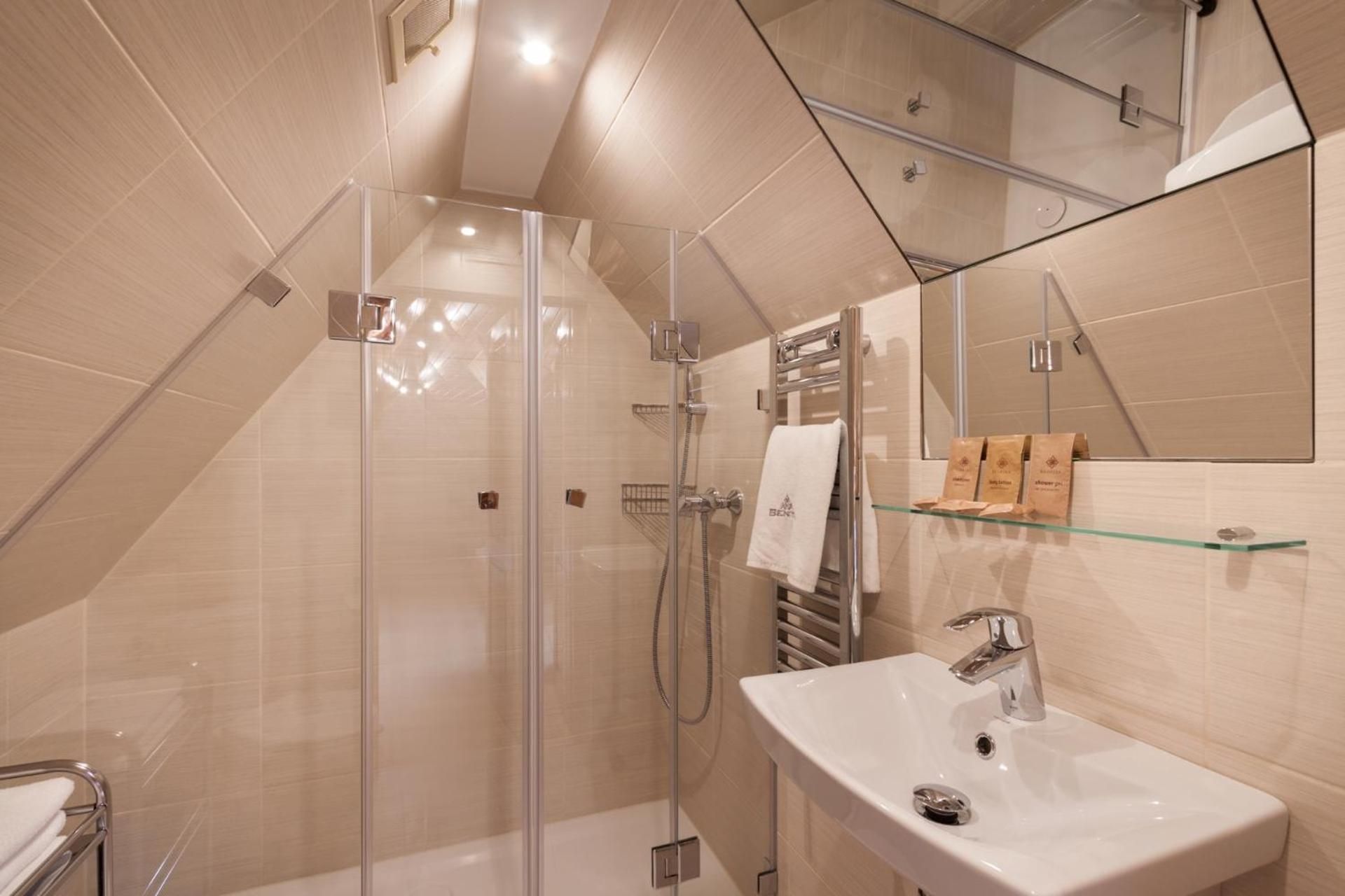 Quadruple Room with Bathroom - Attic