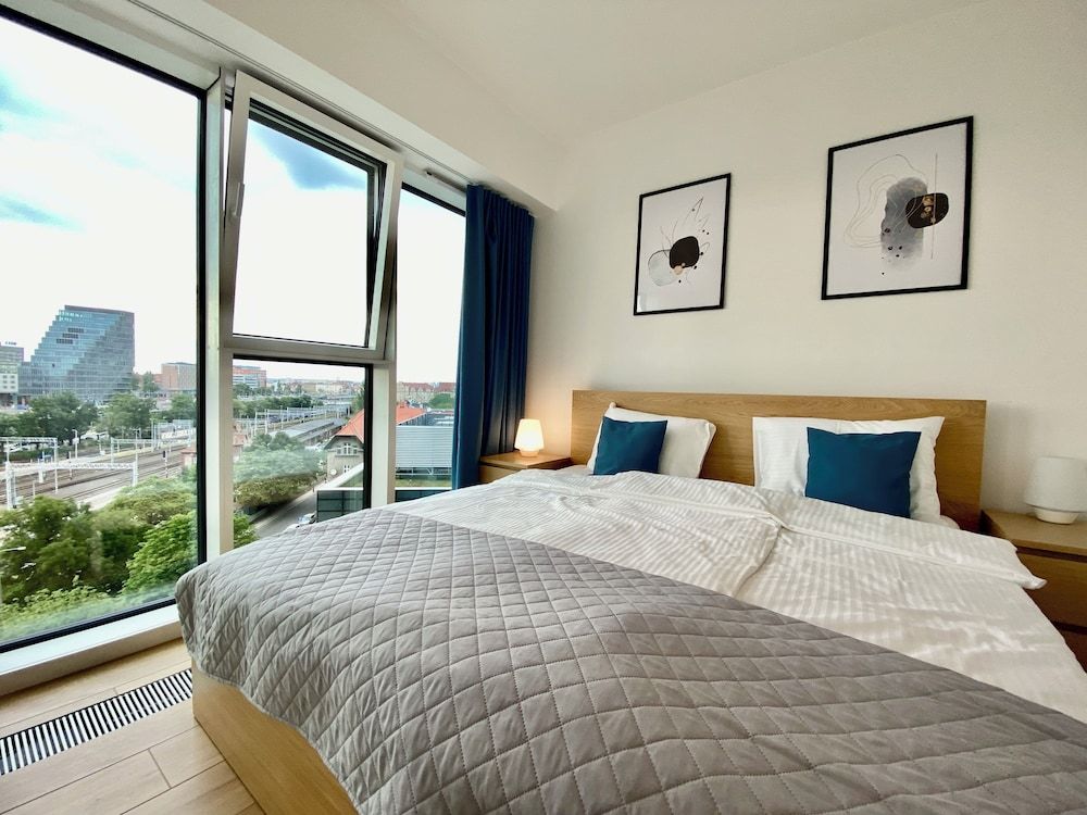 Poznań Apartments Towarowa Family Studio Suite, 1 Queen Bed with Sofa bed 4