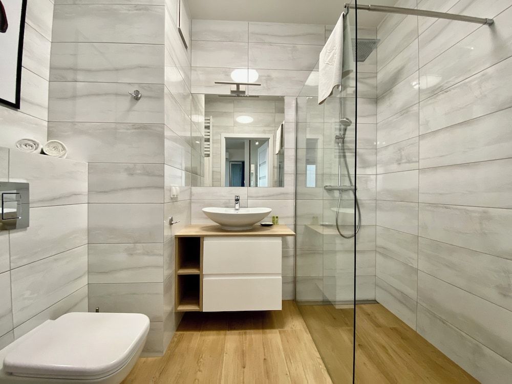 Poznań Apartments Towarowa Family Studio Suite, 1 Queen Bed with Sofa bed 11