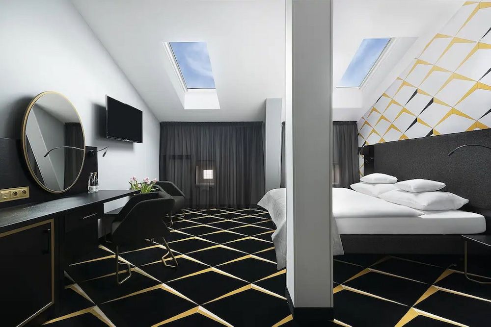 Business Double Room (Modern)