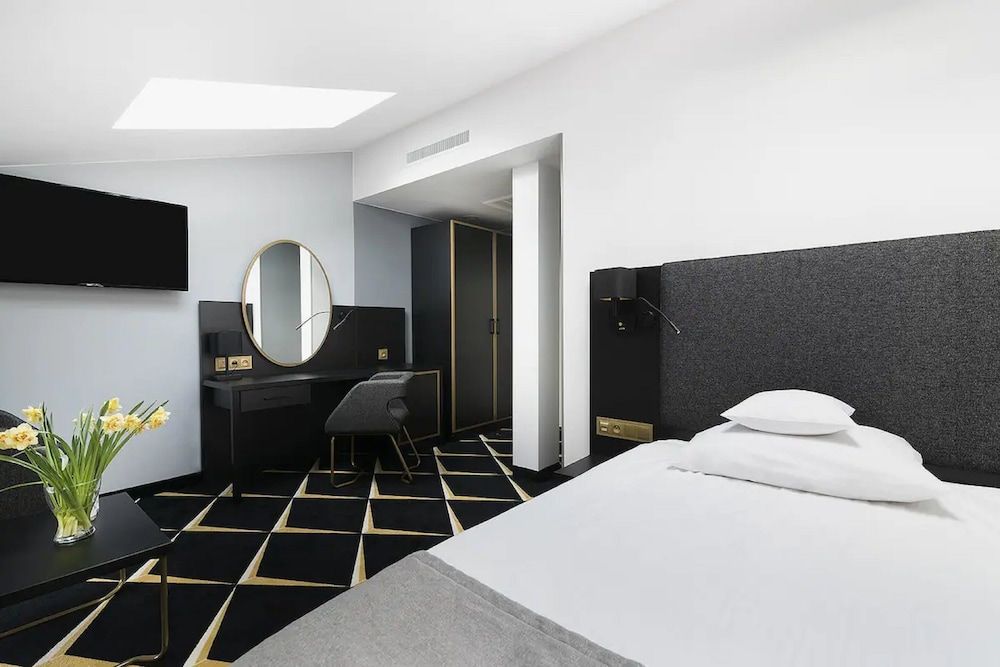 Business Single Room (Modern)