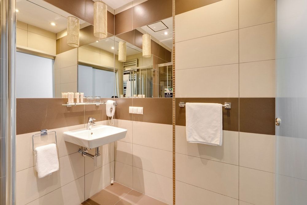 Park Hotel Diament Zabrze Business Double or Twin Room 4