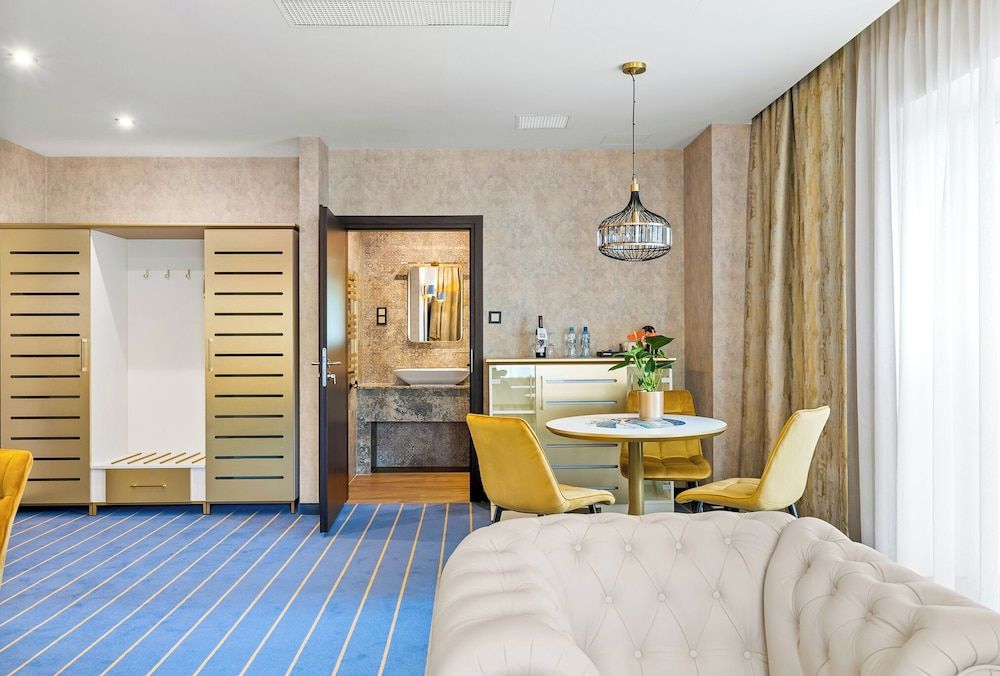 Park Hotel Diament Zabrze Apartment 6