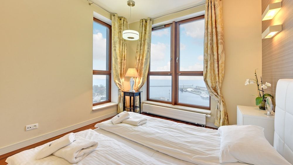 Deluxe Apartment, 2 Bedrooms, Sea View (living room 4 adults)