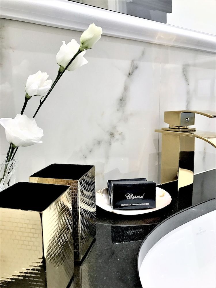 MONDRIAN Luxury Suites UNESCO Old Town Luxury Deluxe Suite, 2 Bedroms (Old town view, 77 m2) 11