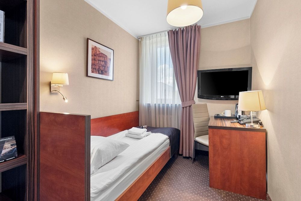 Hotel Diament Zabrze Standard Single Room