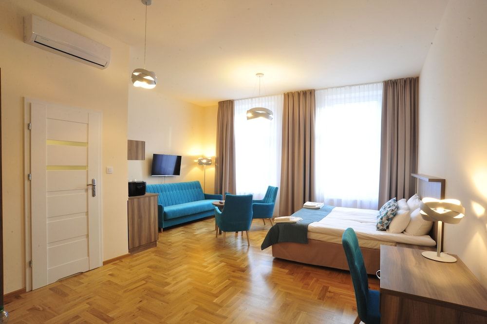 Apartment, 1 King Bed with Sofa bed, Private Bathroom