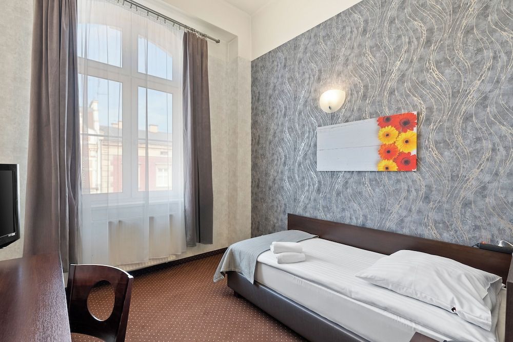 Hotel Diament Economy Gliwice Single Room 4