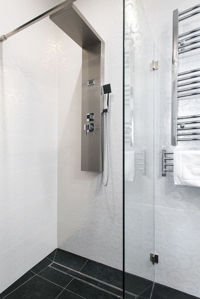 Leo Apartments Old Town Superior Double Room, 1 Double Bed with Sofa bed, Private Bathroom 13