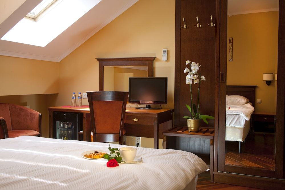 Kobza Haus Old Town Standard Double Room 4