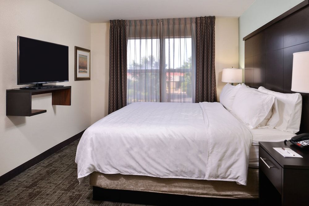 Suite, 1 Bedroom, Kitchen