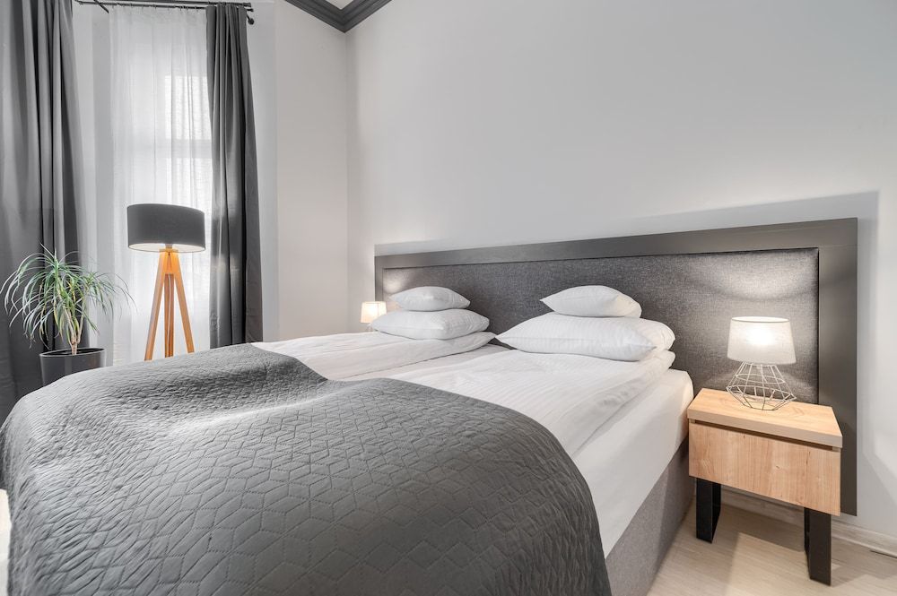 Aparthotel Platinum Studio Suite 5