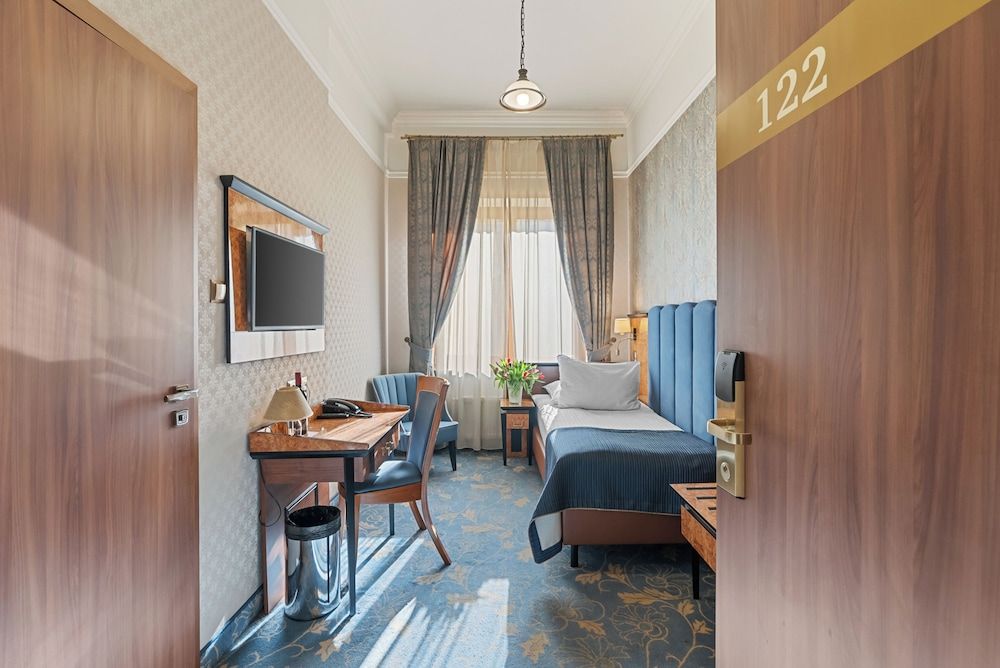 Hotel Diament Plaza Gliwice Business Single Room 3