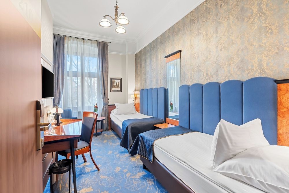 Hotel Diament Plaza Gliwice Business Twin Room 4