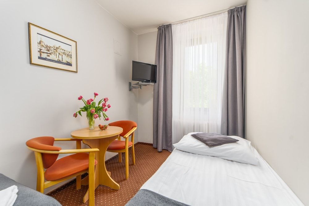 SeaPark Hotel Wellness & Spa Family Room 4