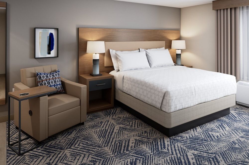 Studio Suite, 1 King Bed, Accessible (Communications, Mobility)