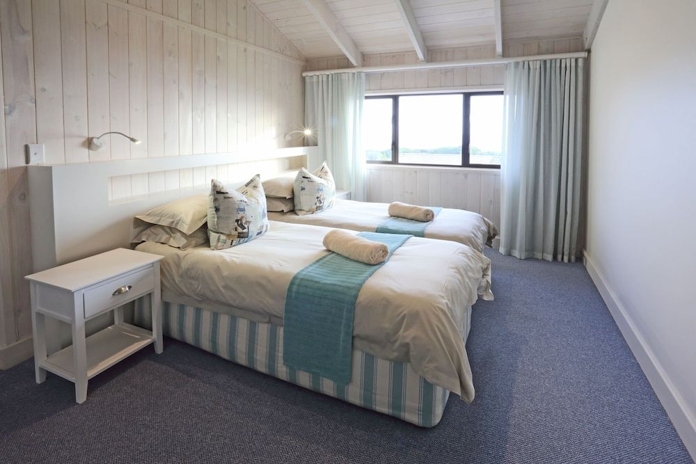 Sea View Chalet B 27 (2 or 3 people)
