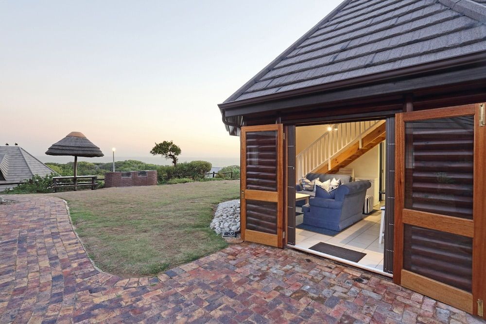 undefined Brenton On Sea Cottages 8