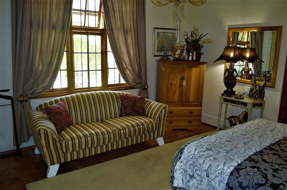 79 On Ridge BNB Luxury Suite, 1 Bedroom 8