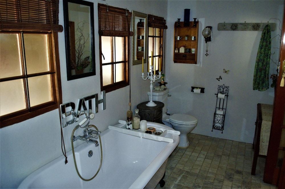 79 On Ridge BNB Luxury Suite, 1 Bedroom 14