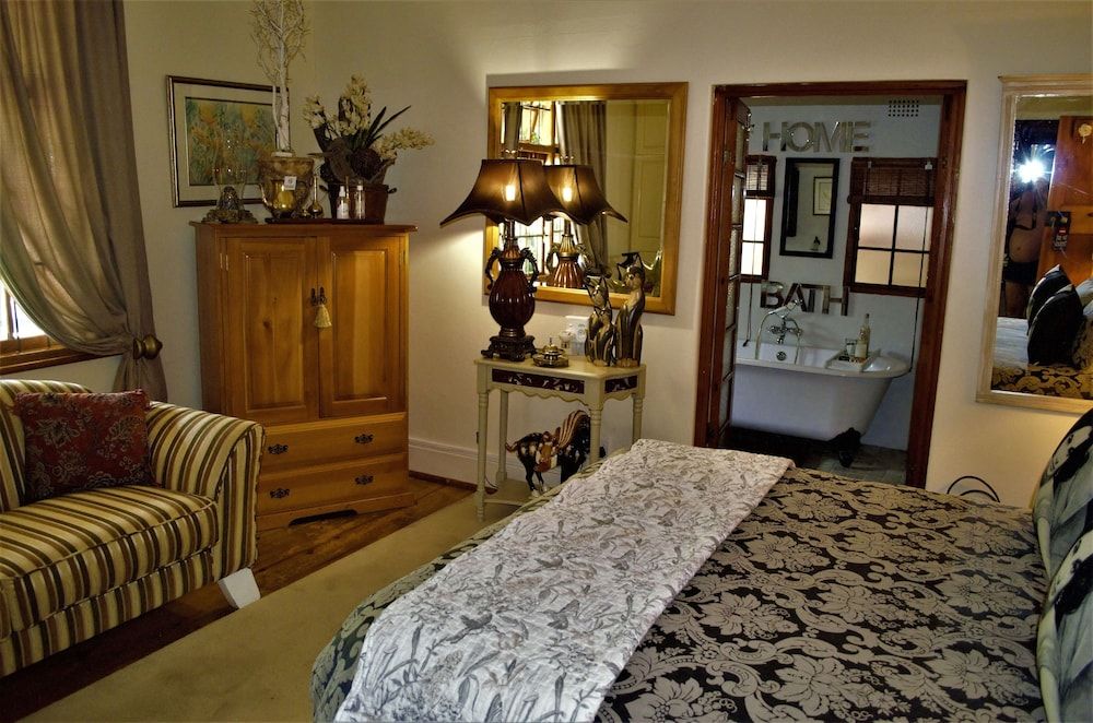 79 On Ridge BNB Luxury Suite, 1 Bedroom 5