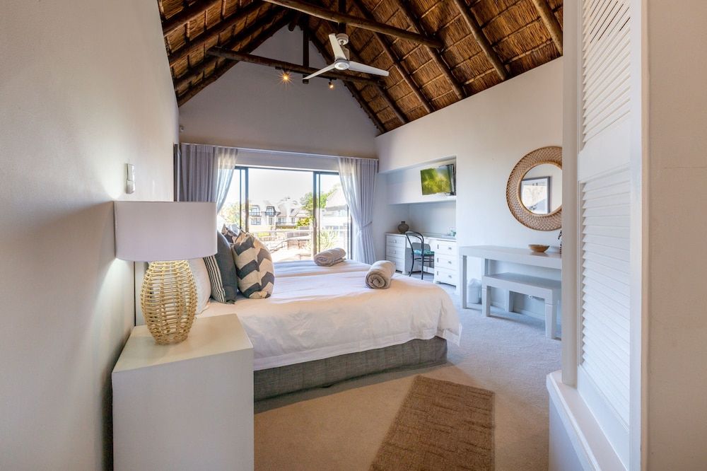 Canal Guest House Luxury Twin Guest Suite 2