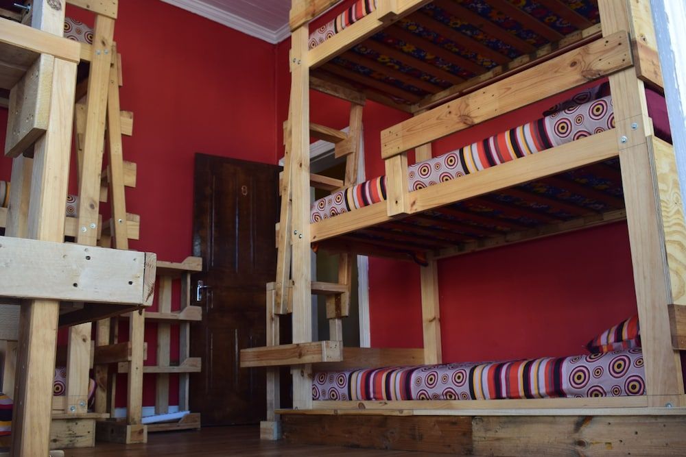 undefined Urban Hive Backpackers 5