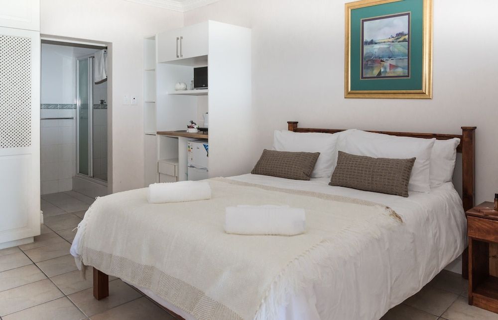 undefined Moncrieff Manor 2