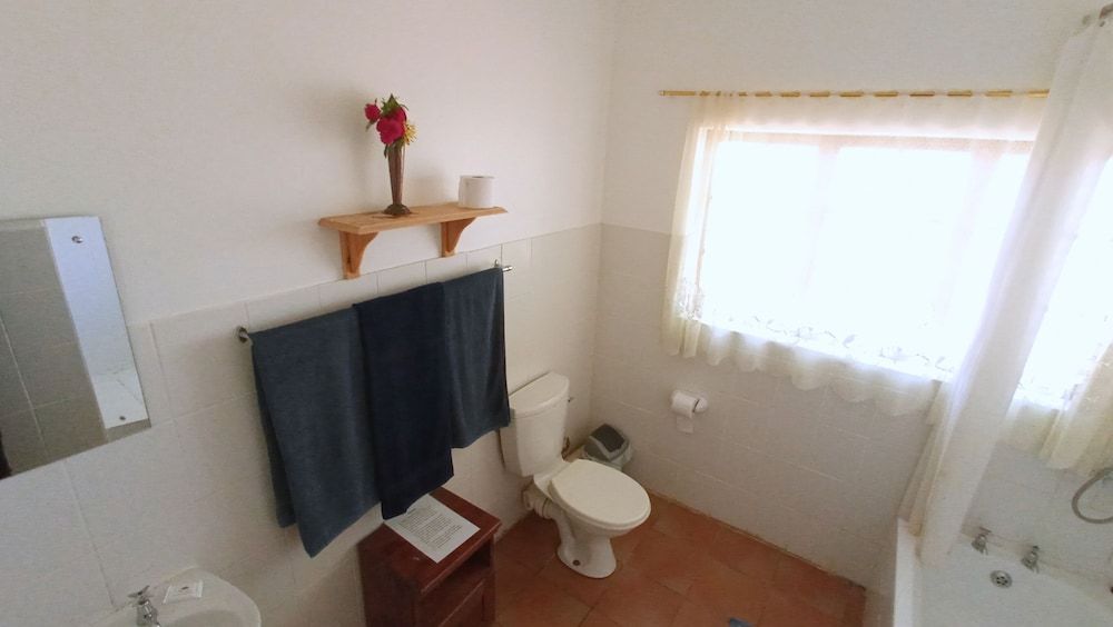 Millgate Cottage Self-Catering Cottage 1 2