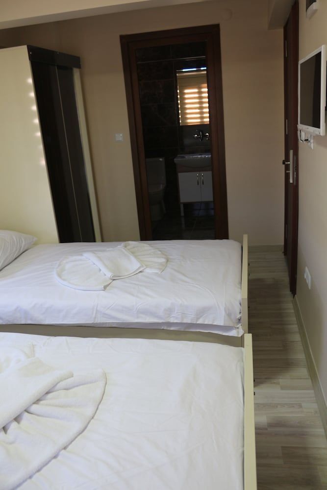 Beyoglu Huzur Hotel Standard Twin Room 5