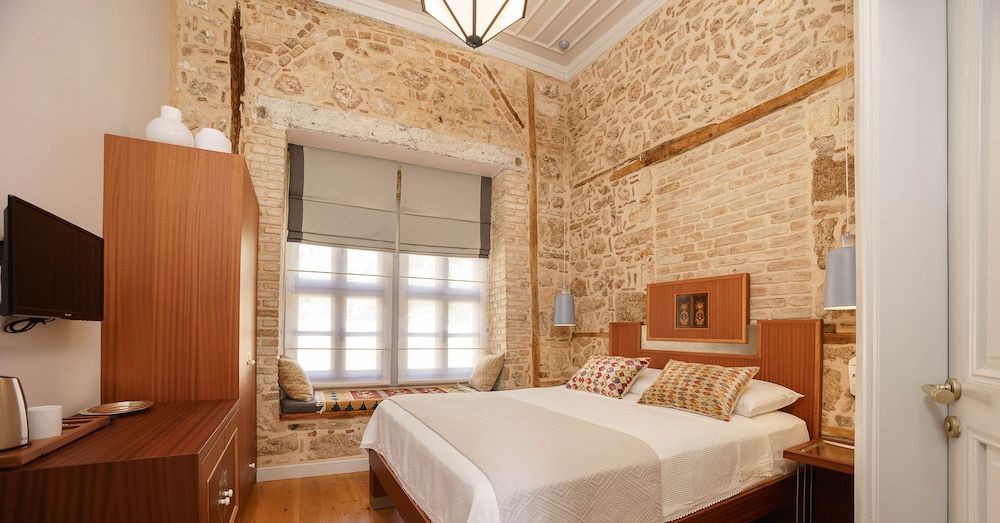 Delight Deluxe Hotel Standard Double Room 4