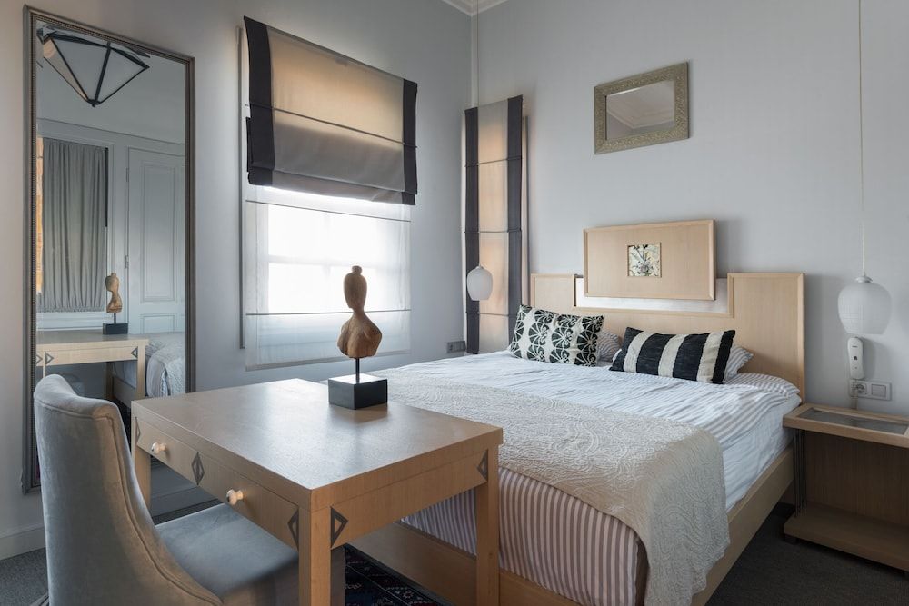 Delight Deluxe Hotel Standard Double Room 28