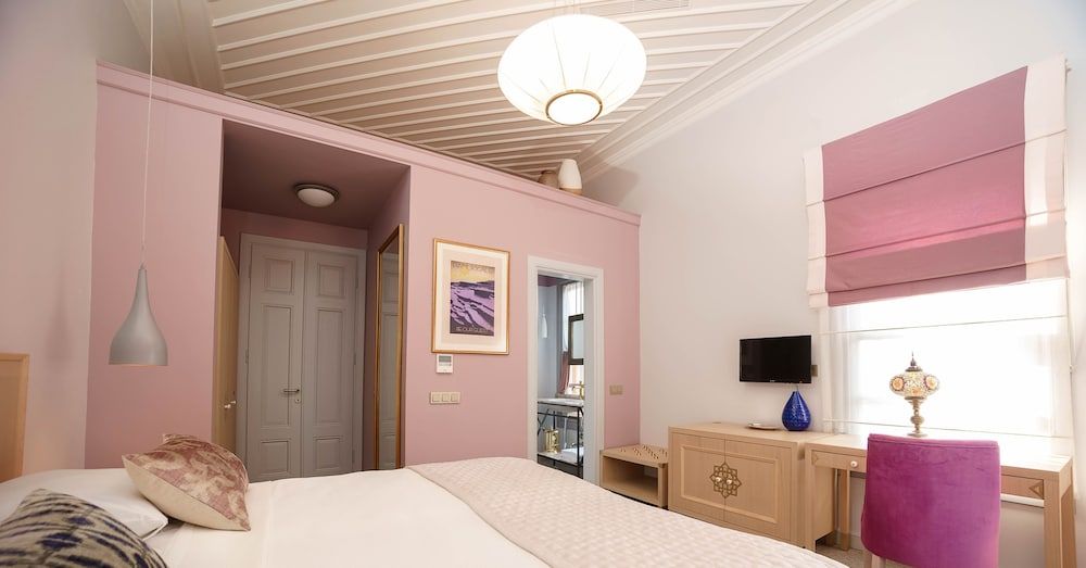 undefined Delight Deluxe Hotel 5