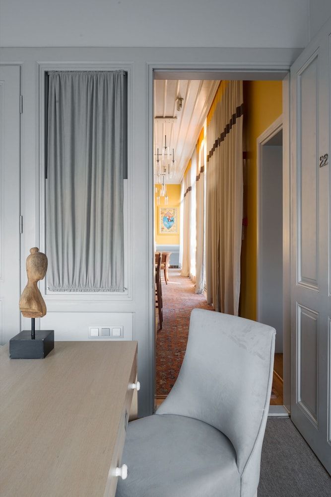 Delight Deluxe Hotel Standard Double Room 62