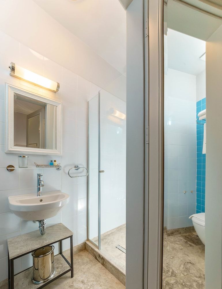 Delight Deluxe Hotel Standard Double Room 45