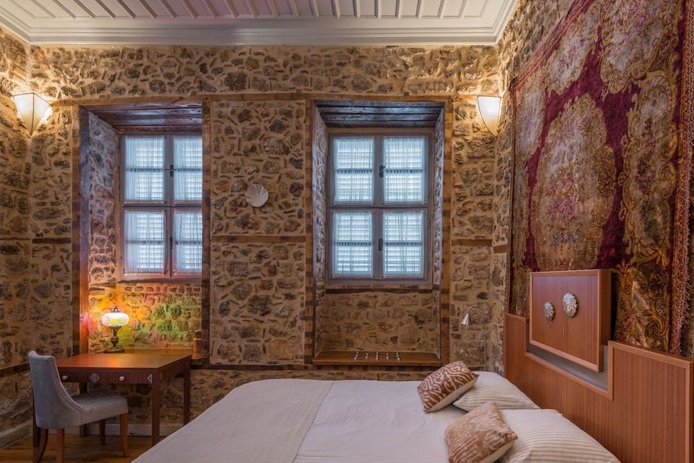 Delight Deluxe Hotel Standard Double Room 23