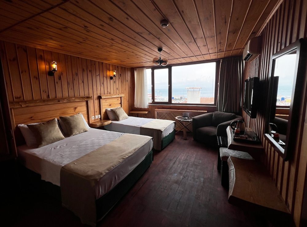 Denizci Hotel Family Room 2