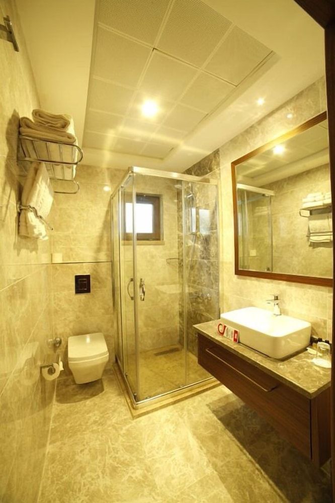 Hotel Milestone1915 Deluxe Double Room, Sea View 9