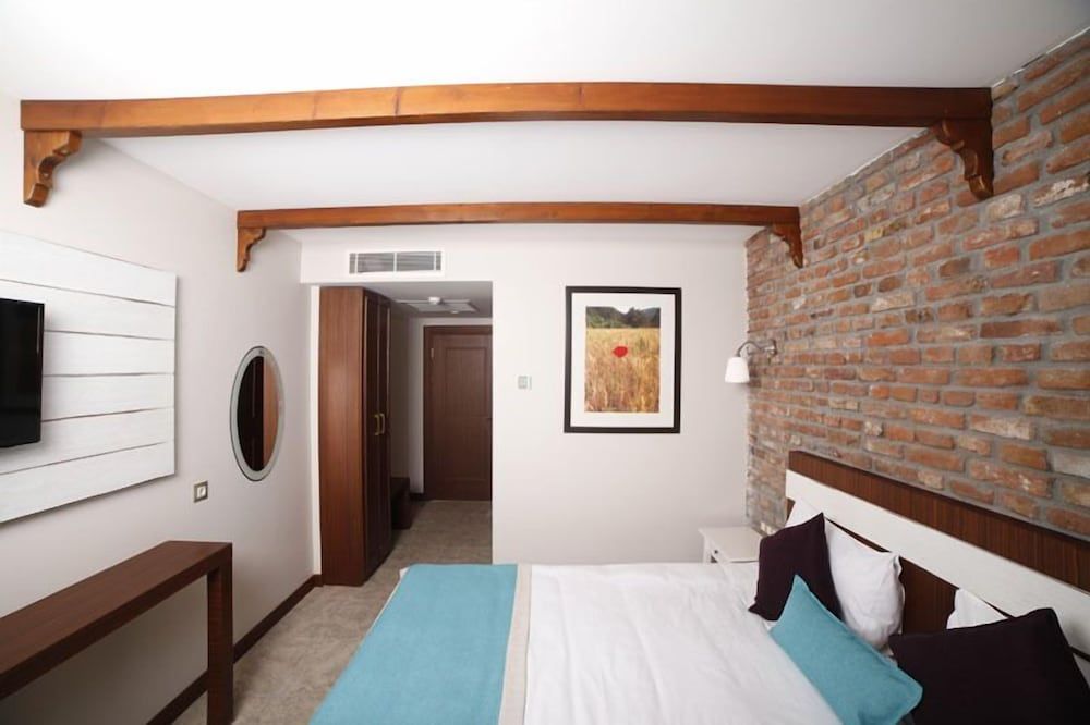 Hotel Milestone1915 Deluxe Double Room, Sea View 7