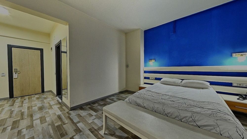 Corum Buyuk Otel Standard Room