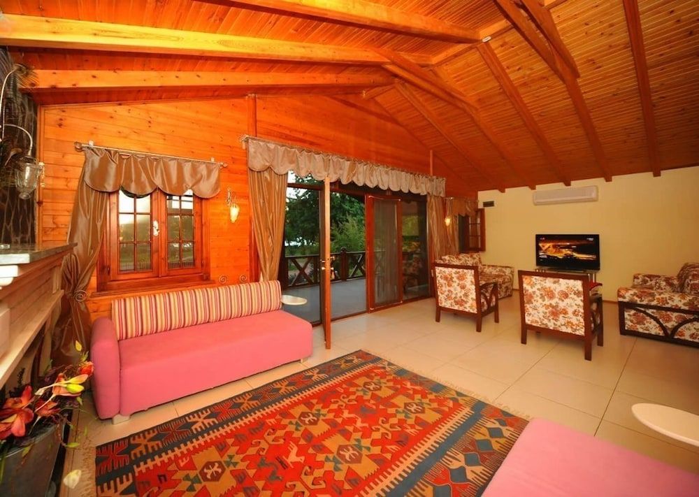 Bungalow (Sultan Suites)