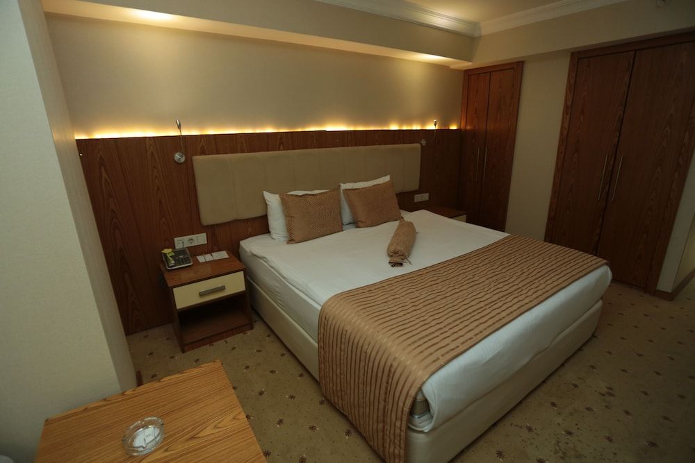 NK Hotel Standard Room, 1 Double or 2 Twin Beds 9