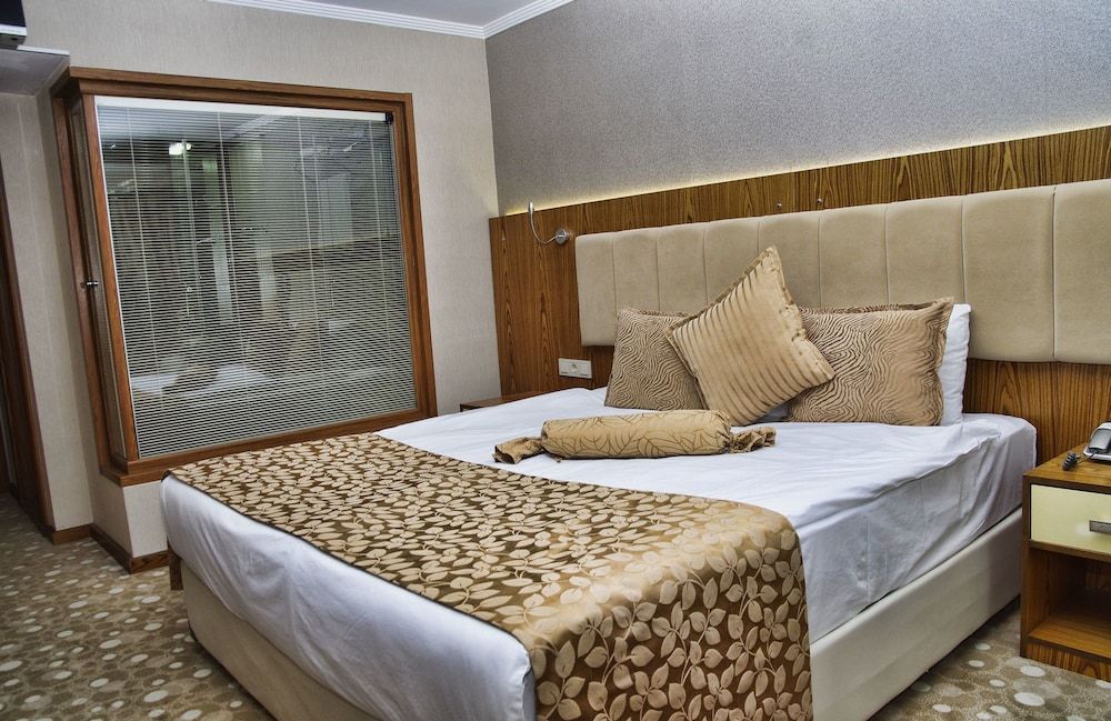 NK Hotel Standard Room, 1 Double or 2 Twin Beds 4