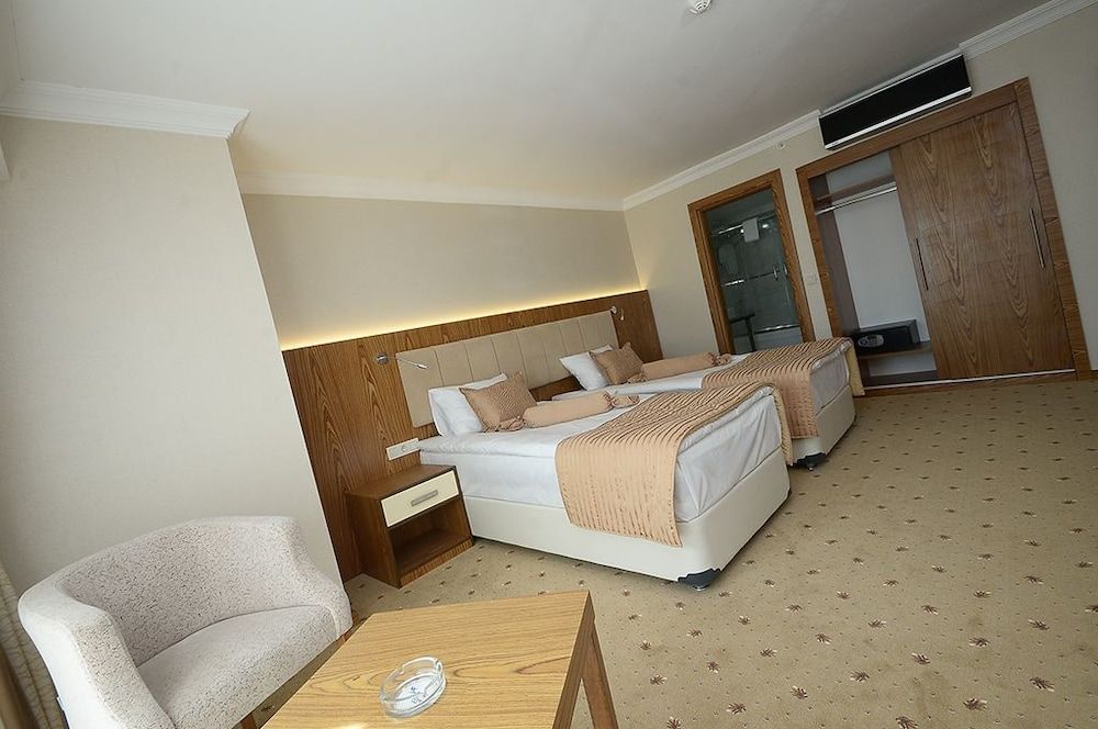 NK Hotel Standard Room, 1 Double or 2 Twin Beds 5