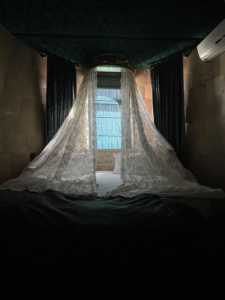 Alp Hotel Cappadocia Deluxe Room 6