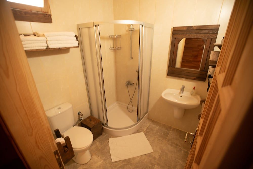 Lycia Nature House Quadruple Room, Balcony 5